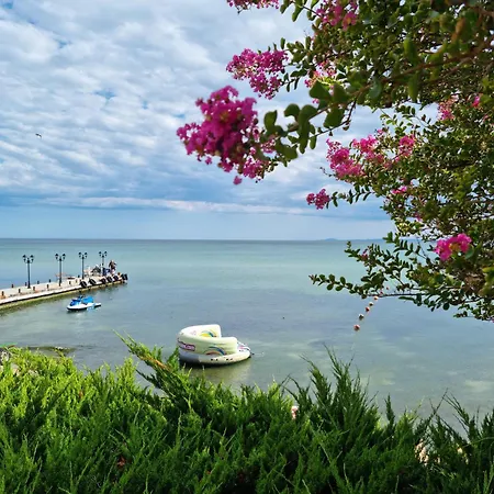 ния, райска градина / Garden Of Eden Lejlighed Sveti Vlas